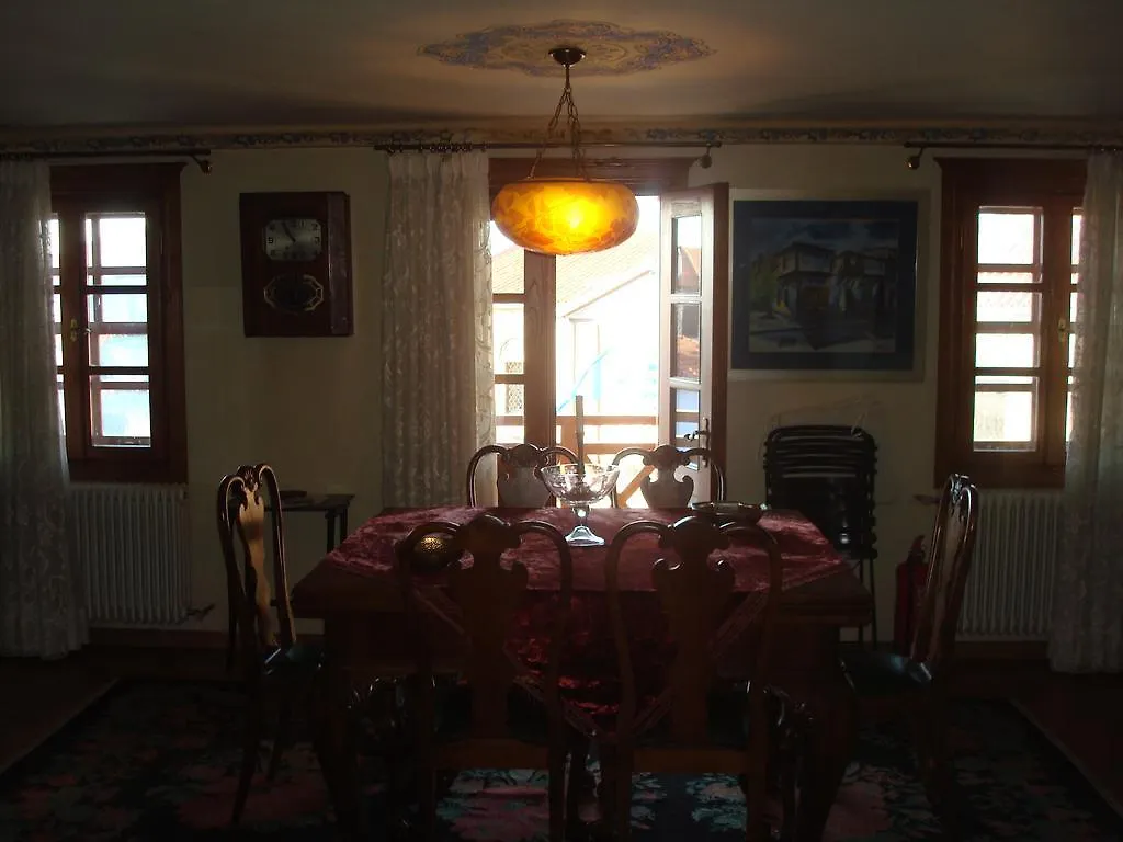 Oikia Alexandrou Traditional Inn Arnea
